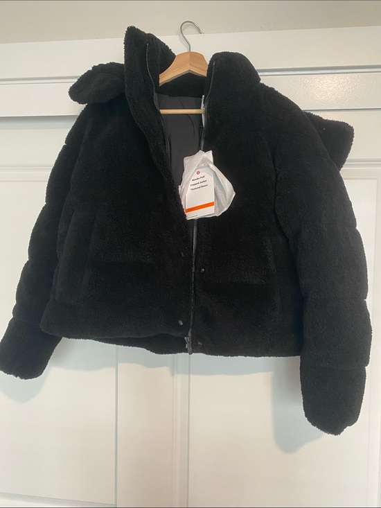 lululemon athletica Jackets & Blazers - Lululemon Women’s Wunder Puff Cropped Jacket Textured Fleece